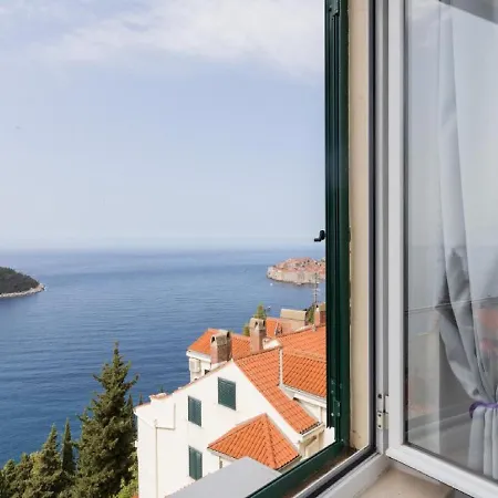 Apartment Precious View